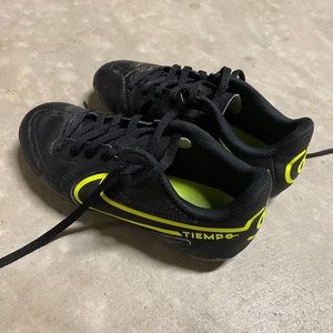 Kids Nike Soccer Cleats